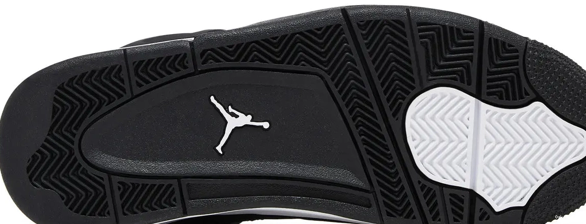White Jordan Thunder 4 Retro 0618
